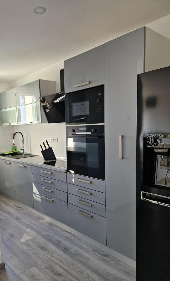 Apartment Illaria Rijeka Buitenkant foto